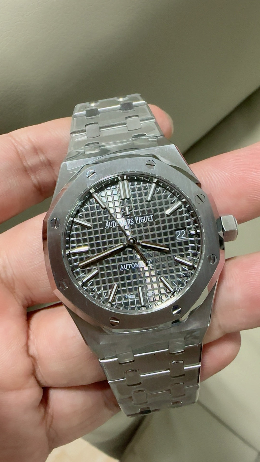 Audemars Piguet Royal Oak 15450ST | 37MM | ตัวเรือนสแตนเลสสตีล | หน้าปัดสีเทา | กลไกอัตโนมัติ Cal.3120