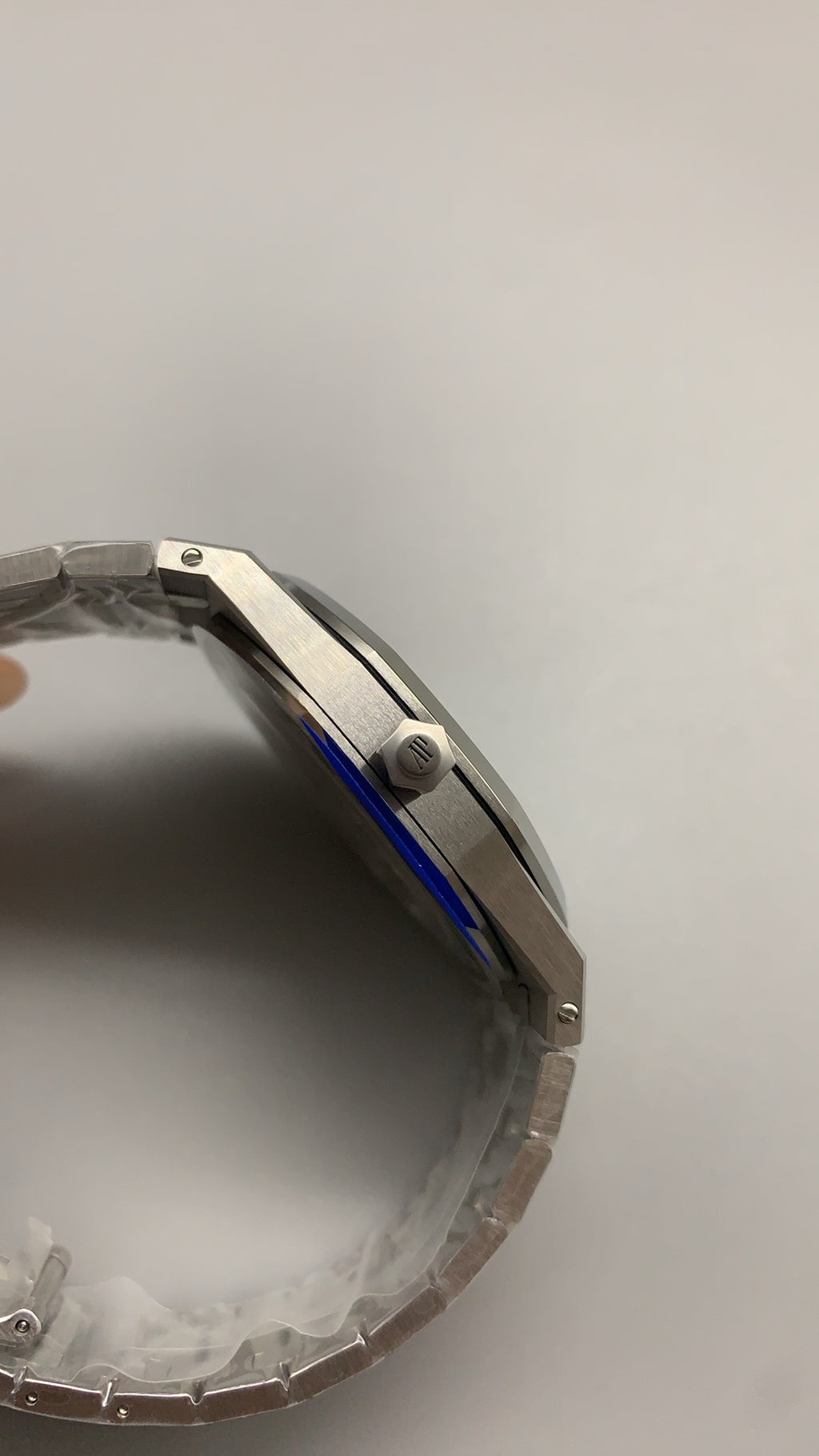 Audemars Piguet Royal Oak 16202ST | 39MM | ตัวเรือนสแตนเลสสตีล | หน้าปัดสีเขียวออโรร่า (Aurora Green) | กลไกอัตโนมัติ Cal.7121