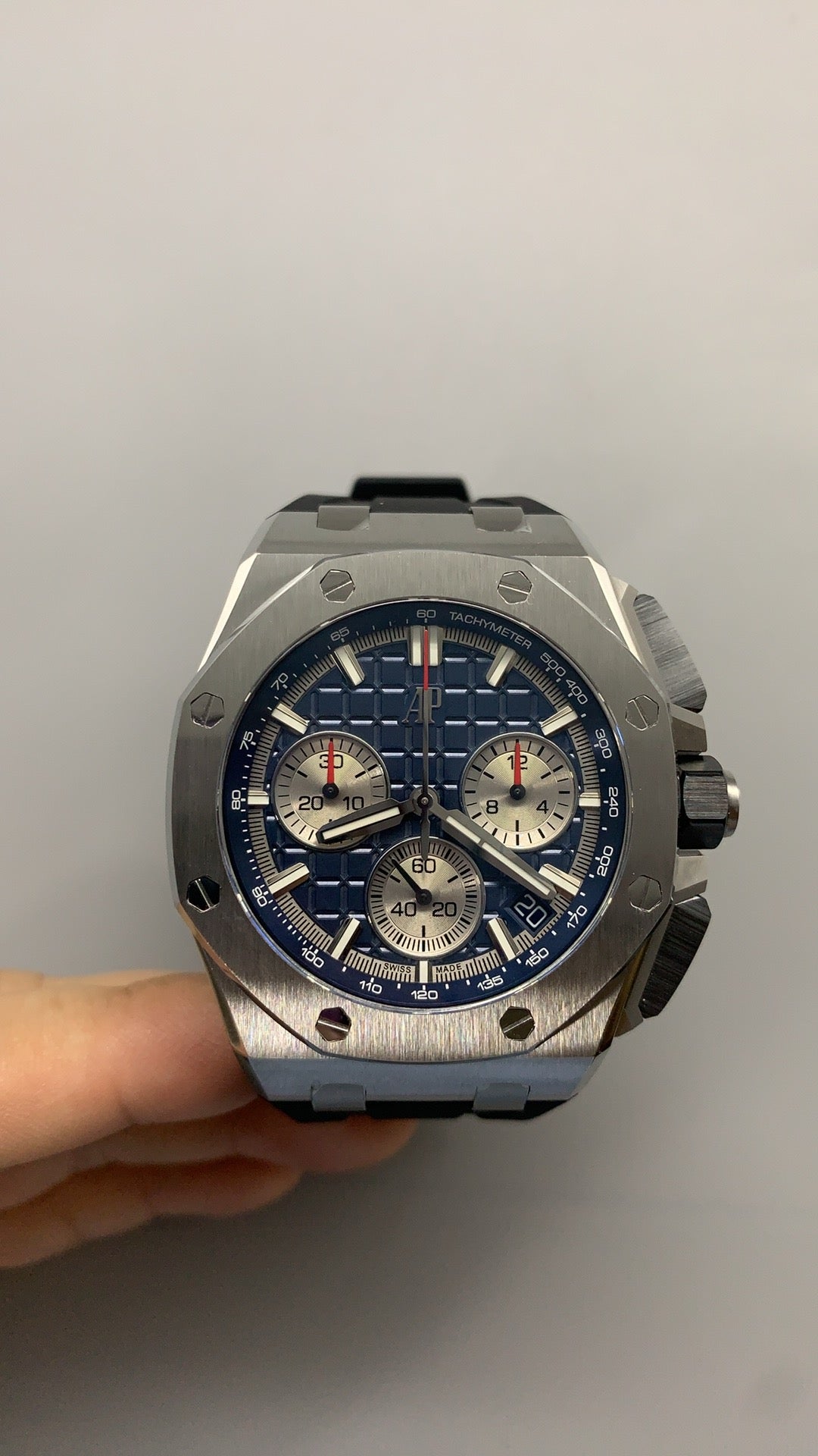 Audemars Piguet Royal Oak Offshore 26420ST | 43MM | ตัวเรือนสแตนเลสสตีล | หน้าปัดสีน้ำเงิน | จับเวลา Chronograph | กลไกอัตโนมัติ Cal.4401