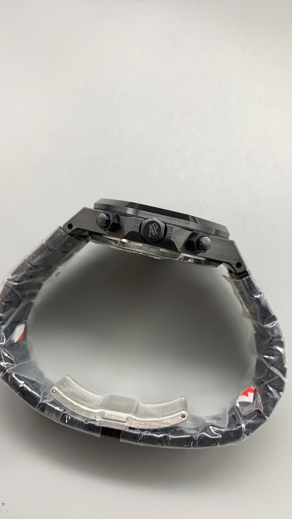 Audemars Piguet Royal Oak Offshore 26240CE | 43MM | Ceramic Case | Latest Model | Chronograph | Automatic Movement Cal.4401