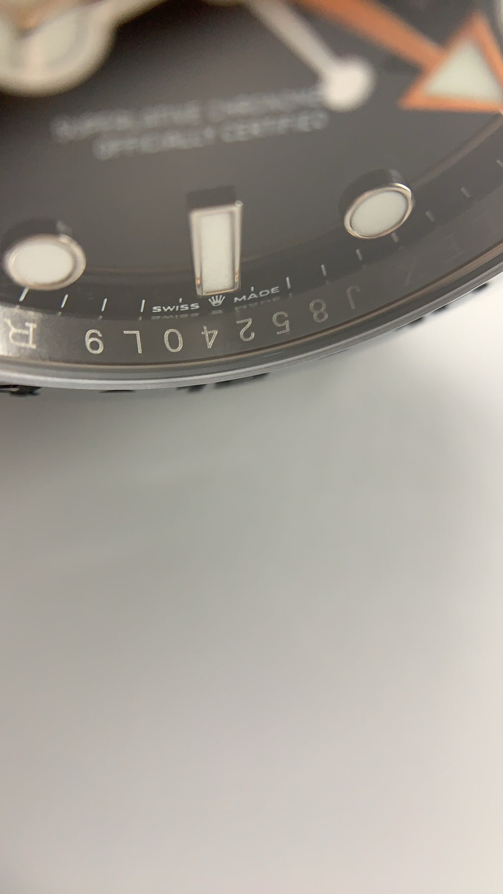 Rolex Explorer II 42MM | หน้าปัดสีขาว เข็มสีส้ม | กลไกอัตโนมัติ Cal.3285