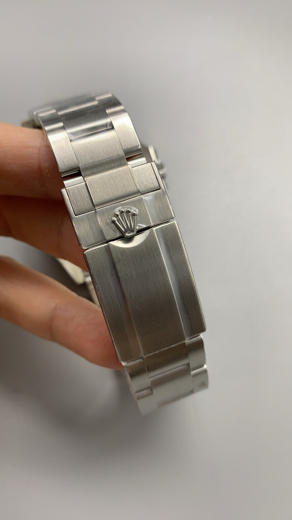 Rolex Explorer II 42MM | หน้าปัดสีขาว เข็มสีส้ม | กลไกอัตโนมัติ Cal.3285