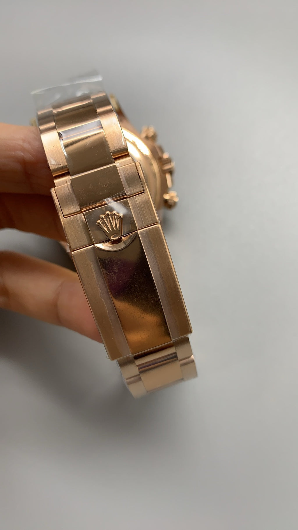 Rolex Daytona 40MM | หน้าปัดสีน้ำตาล (คาปูชิโน่) | ตัวเรือนสแตนเลสเคลือบสีโรสโกลด์ PVD