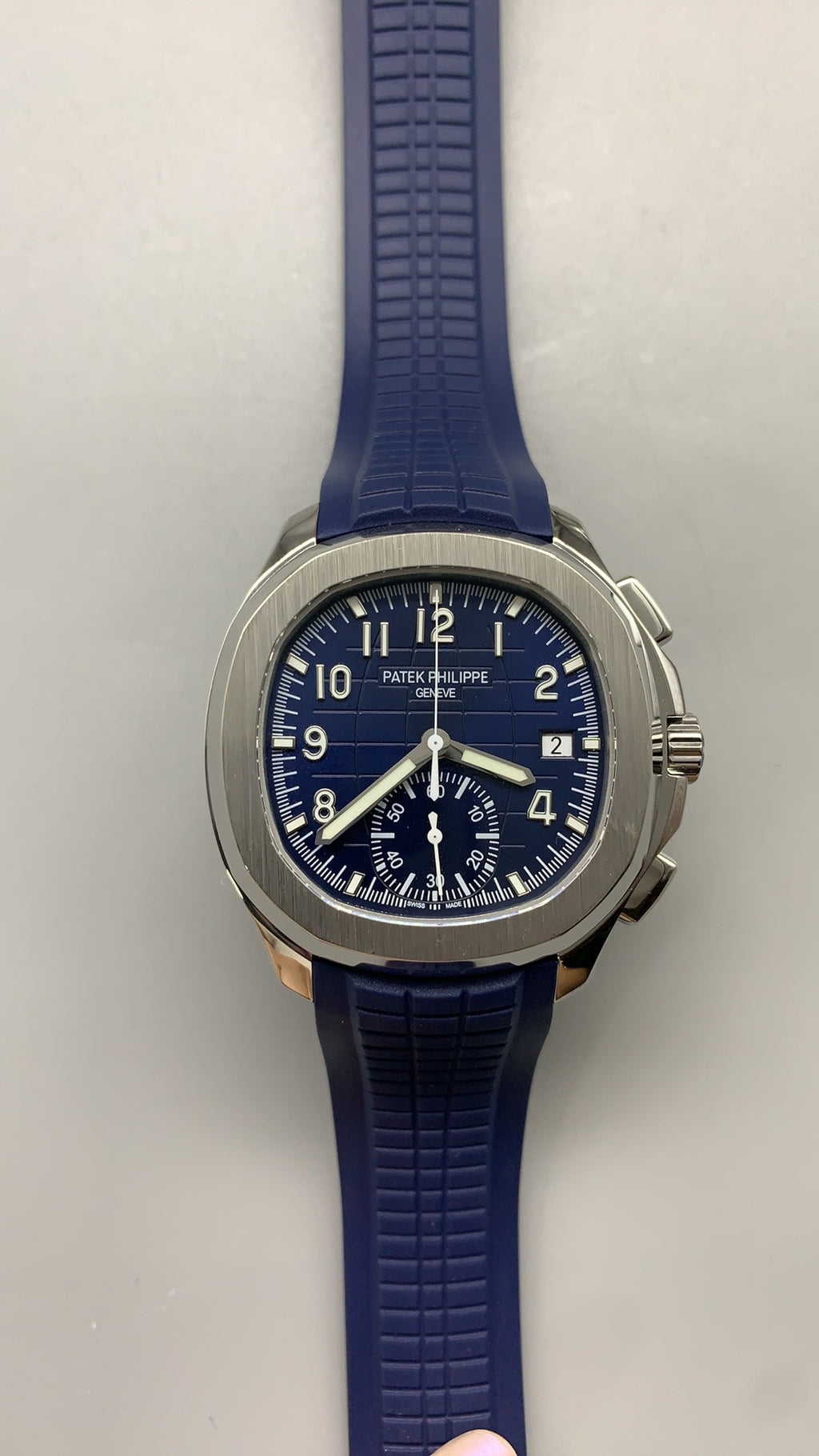 Patek Philippe Aquanaut 5968A | 42.2MM | หน้าปัดสีน้ำเงิน | โครโนกราฟจับเวลา | กลไกอัตโนมัติ Cal.CH 28-520 C