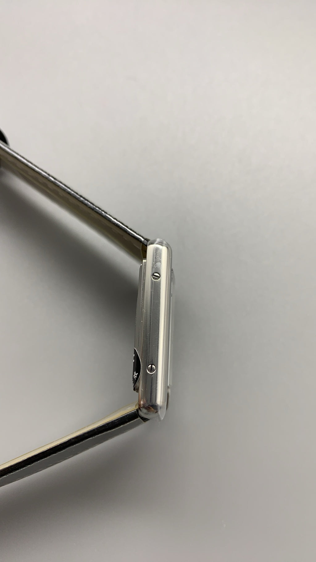 Cartier Tank Must de Cartier | ขนาดเล็ก 29×22 มม. | ควอตซ์ (Quartz)