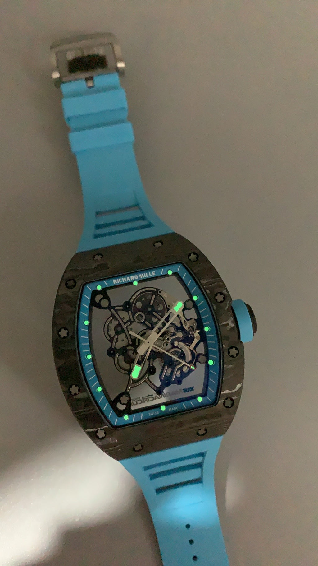 Richard Mille RM055 | 42MM | ตัวเรือนคาร์บอนไฟเบอร์ NTPT + โครงไทเทเนียม | หน้าปัดสเกเลตัน | กลไกไขลานมือ RMUL2