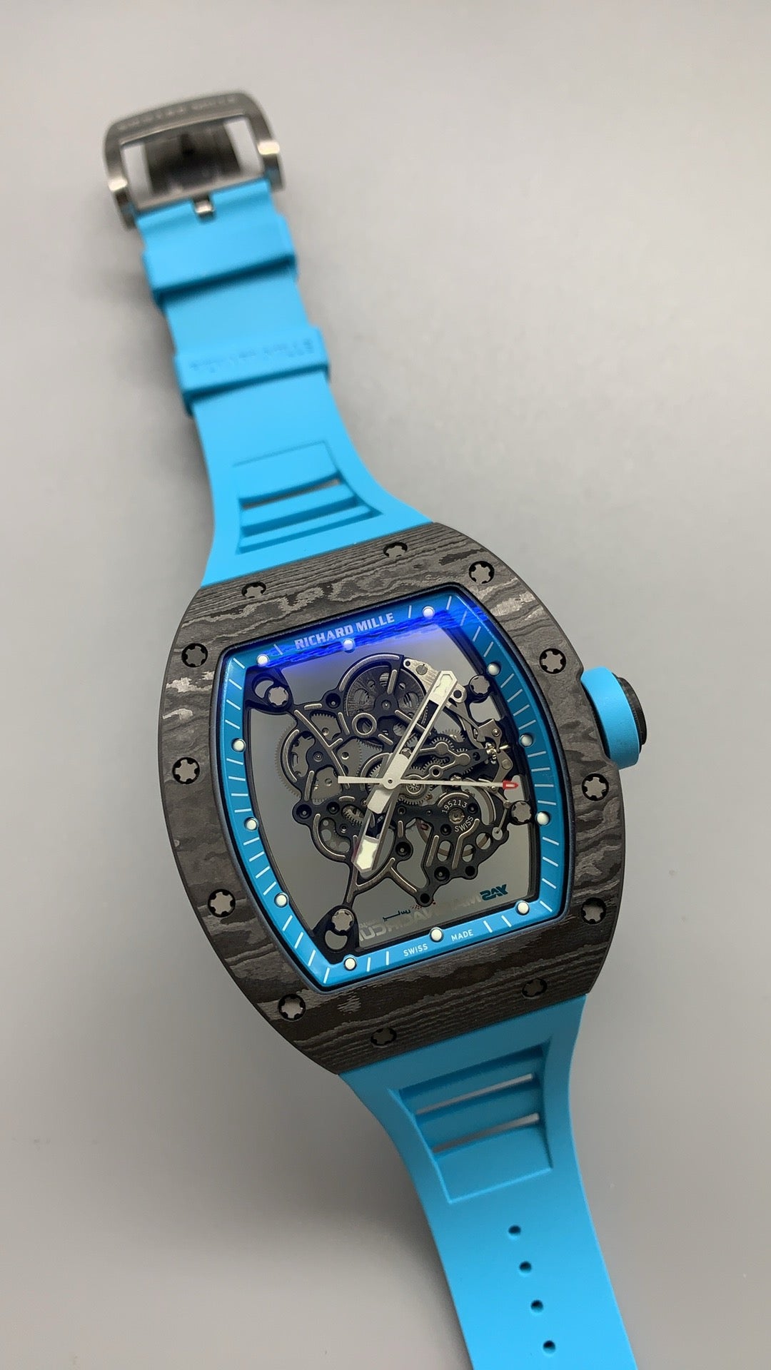 Richard Mille RM055 | 42MM | ตัวเรือนคาร์บอนไฟเบอร์ NTPT + โครงไทเทเนียม | หน้าปัดสเกเลตัน | กลไกไขลานมือ RMUL2