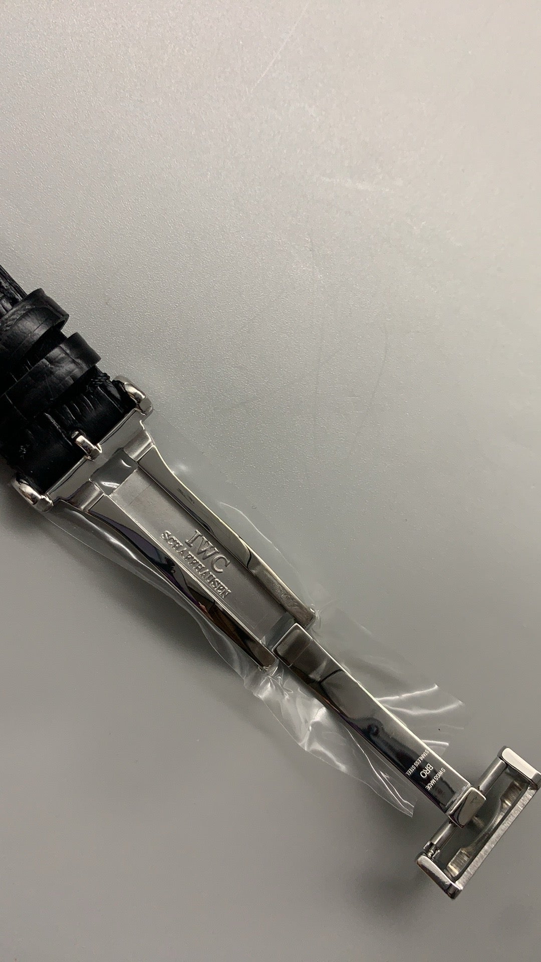 IWC Portugieser Automatic 7 Days | 42.3MM | ตัวเรือนสแตนเลสสตีล | พลังงานสำรอง 7 วัน | หน้าปัดสีน้ำเงิน | สายหนังจระเข้สีดำ | กลไกอัตโนมัติ Cal.52010