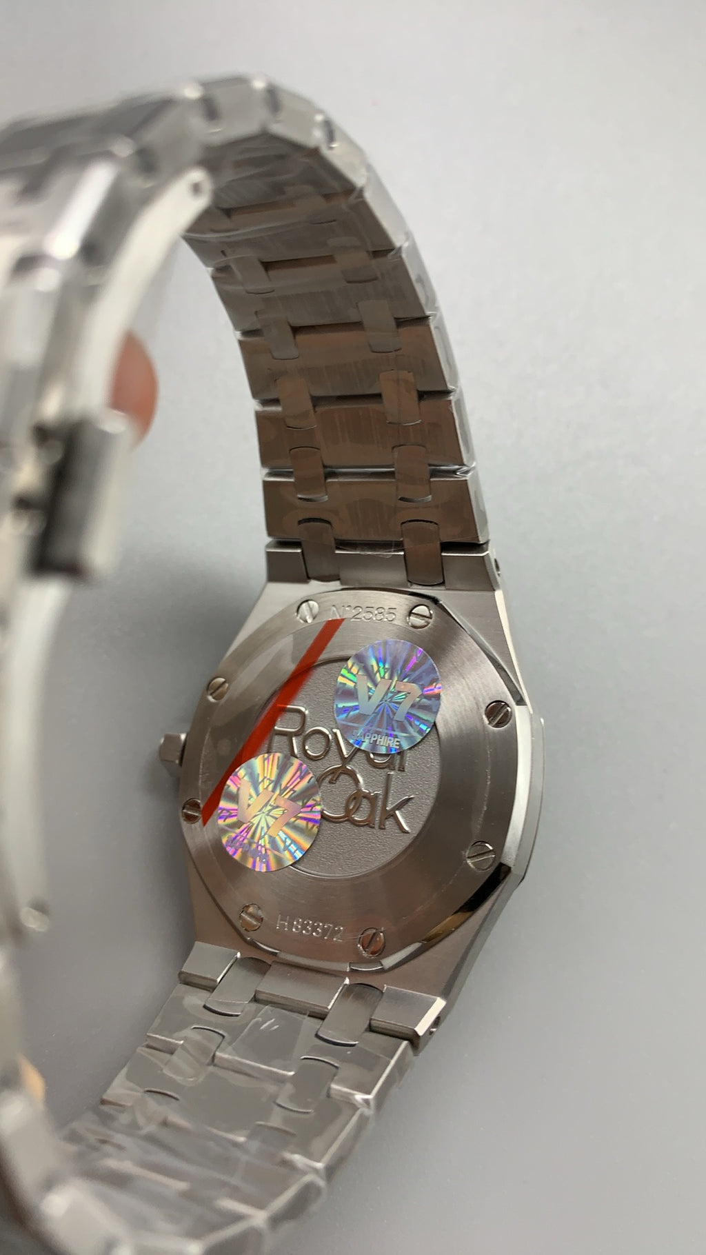 Audemars Piguet Royal Oak 33MM | ตัวเรือนสแตนเลสสตีล | ระบบควอทซ์ (Quartz) | หน้าปัดคลาสสิก | เหมาะสำหรับสุภาพสตรี