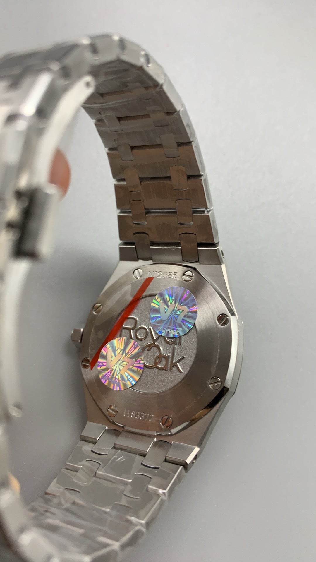 Audemars Piguet Royal Oak 33MM | ตัวเรือนสแตนเลสสตีล | ระบบควอทซ์ (Quartz) | หน้าปัดคลาสสิก | เหมาะสำหรับสุภาพสตรี