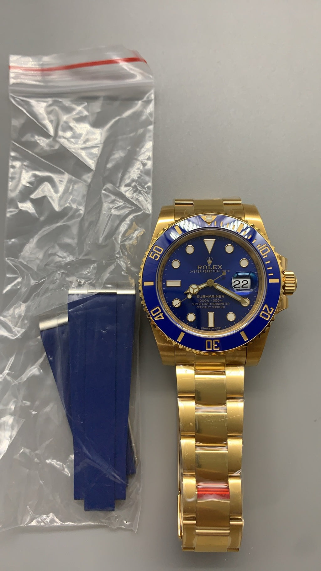 Rolex Submariner 40MM | หน้าปัดสีน้ำเงิน ขอบสีน้ำเงิน | ตัวเรือนสแตนเลสเคลือบสีทอง PVD