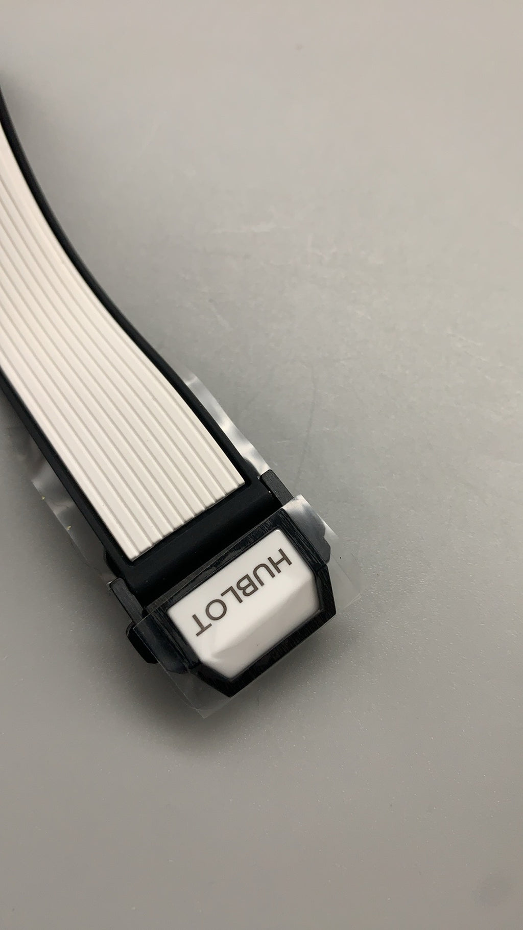 Hublot Big Bang Chronograph | 44MM | ตัวเรือนเซรามิกสีขาว | หน้าปัดสเกเลตัน | จับเวลา Chronograph | กลไกอัตโนมัติ HUB4100