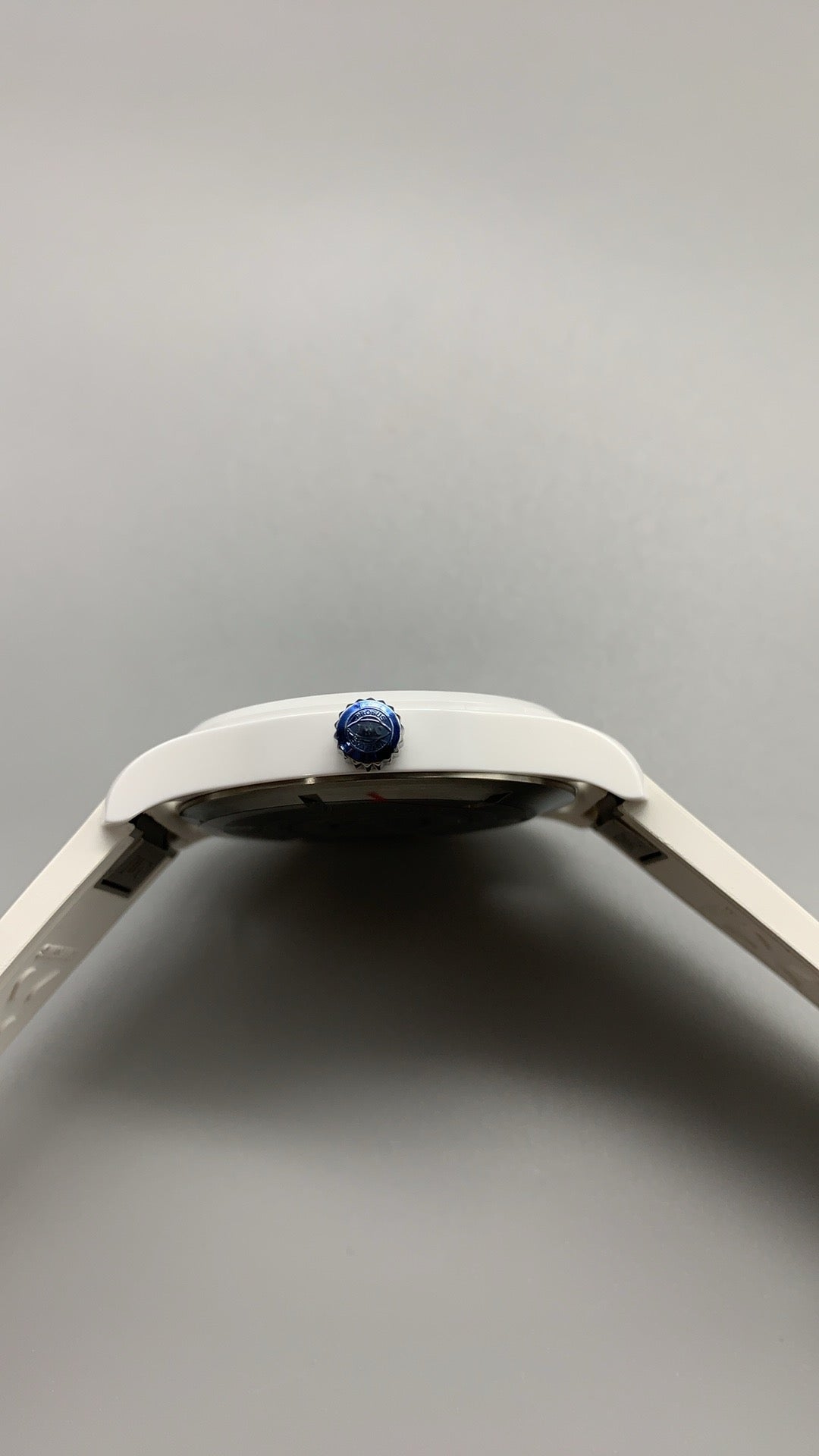 IWC Pilot's Watch Mark XVIII Top Gun | 40MM | ตัวเรือนเซรามิกสีดำ | ฟังก์ชันวันที่ | หน้าปัดสีดำ | สายผ้าไนลอนสีดำ | กลไกอัตโนมัติ Cal.35111