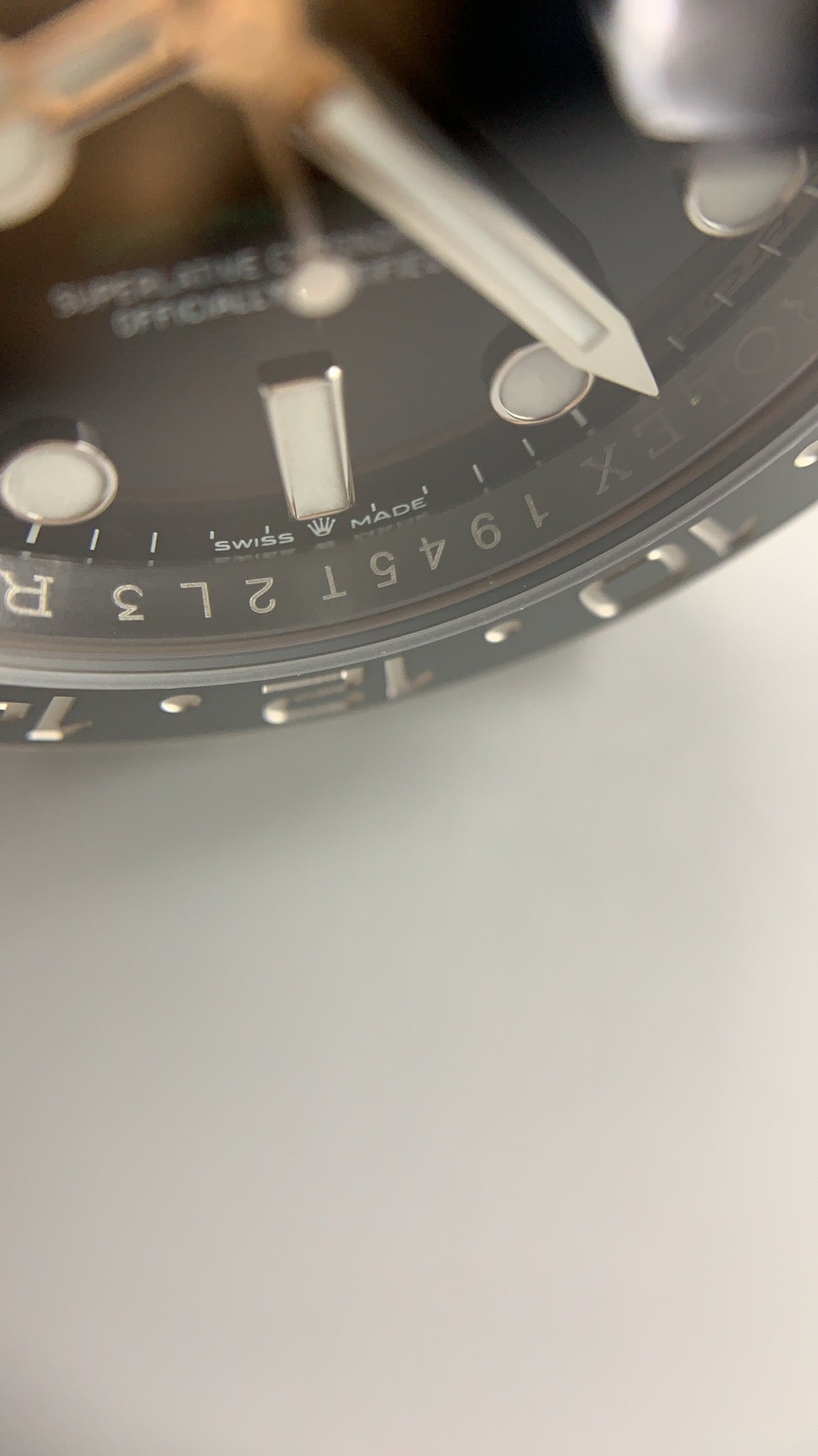 Rolex GMT-Master II 40MM | ขอบเซรามิกสีเทา-ดำ | กลไกอัตโนมัติ Cal.3285