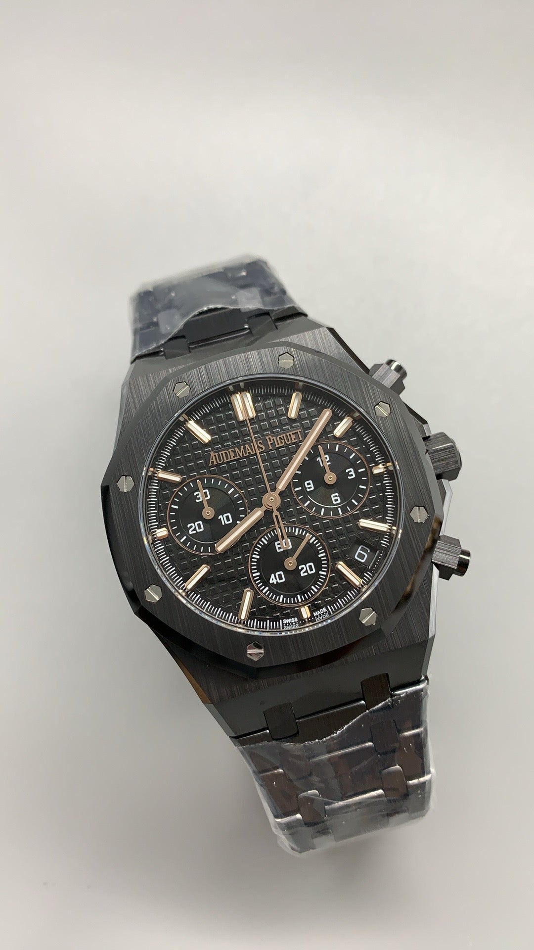 Audemars Piguet Royal Oak 26240CE | 41MM | ตัวเรือนเซรามิกสีดำ | หน้าปัดสีดำ | จับเวลา Chronograph | กลไกอัตโนมัติ Cal.4401