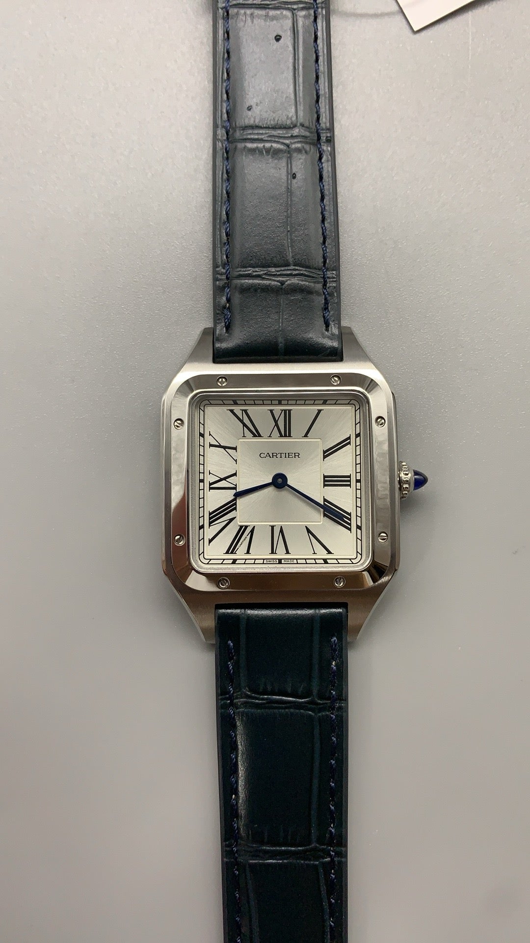 Cartier Tank Louis Dumont | ขนาดกลาง 43×31 มม. | อัตโนมัติ