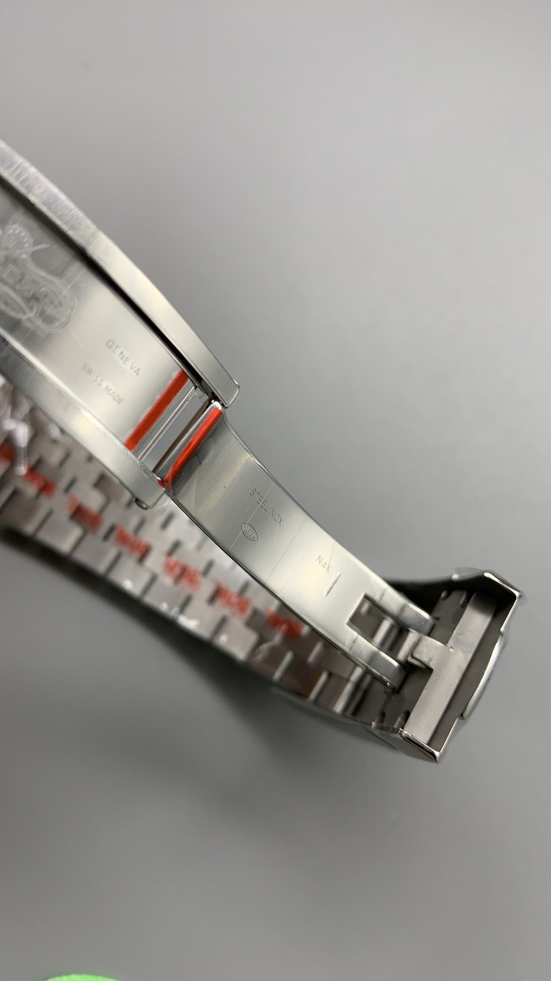 Rolex Sky-Dweller 42MM | หน้าปัดสีเขียว | กลไกอัตโนมัติ Cal.9002