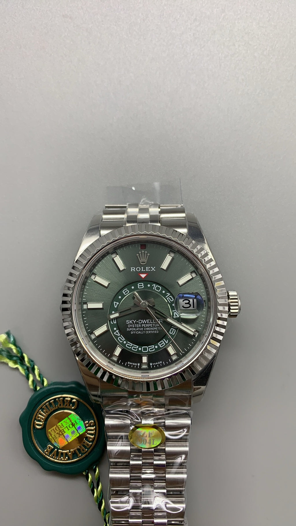 Rolex Sky-Dweller 42MM | หน้าปัดสีเขียว | กลไกอัตโนมัติ Cal.9002