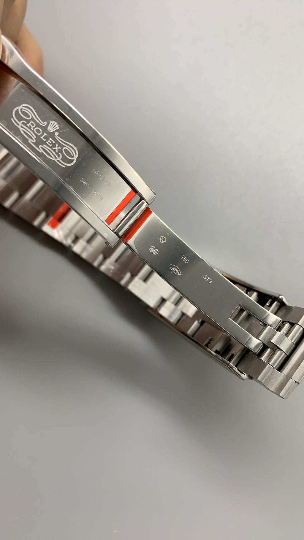 Rolex Submariner 41MM | หน้าปัดสีดำ ขอบสีฟ้า | กลไกอัตโนมัติ Cal.3235