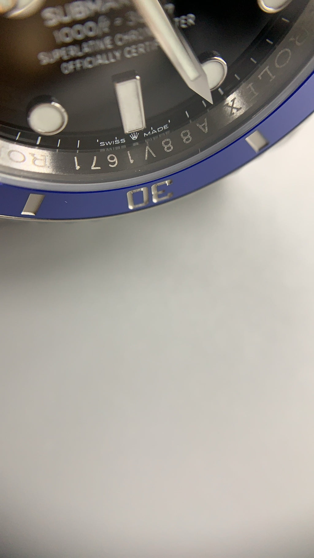 Rolex Submariner 41MM | หน้าปัดสีดำ ขอบสีฟ้า | กลไกอัตโนมัติ Cal.3235