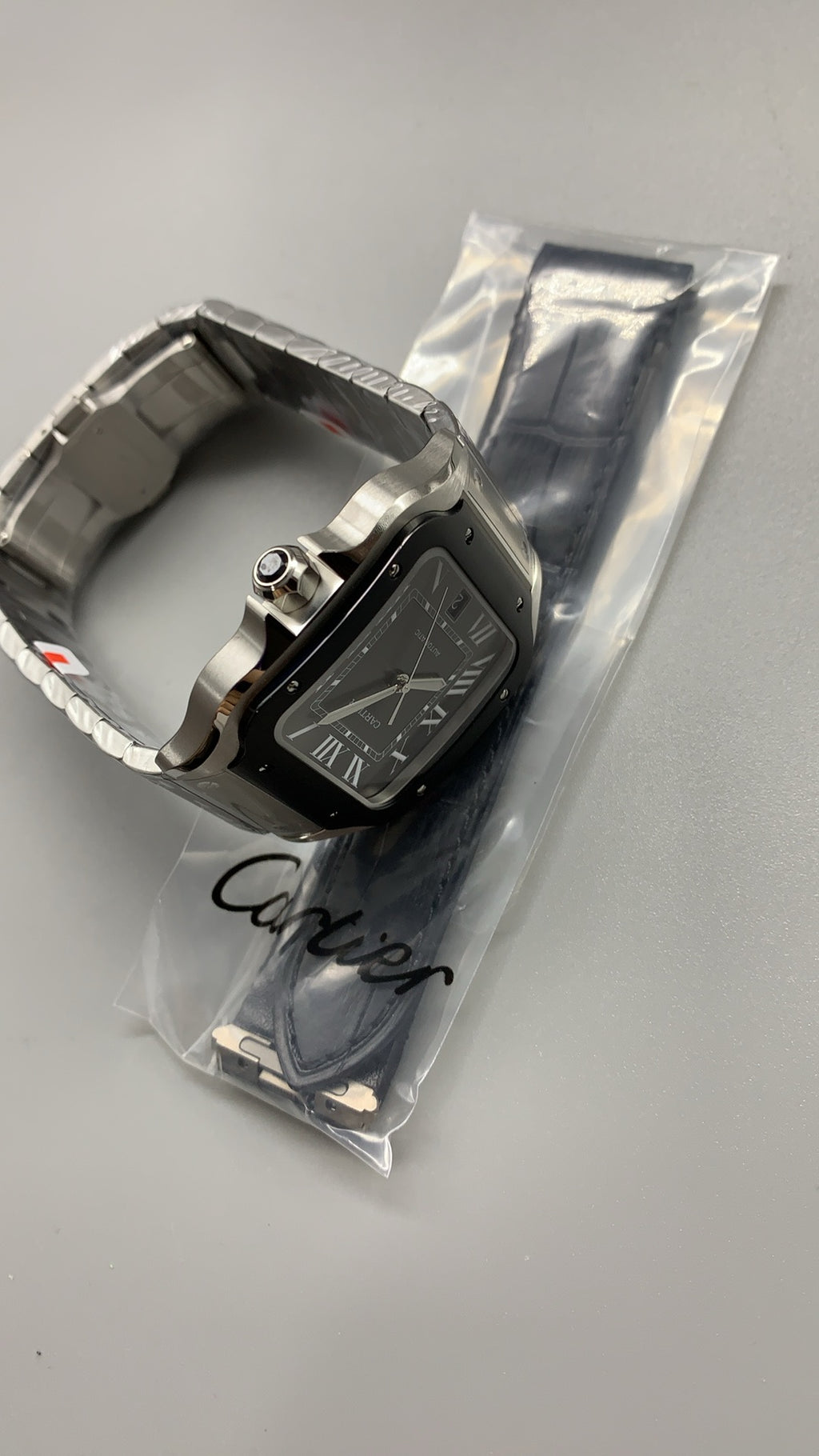 Cartier Santos de Cartier | ขนาด 40 มม. (Large) | ขอบหน้าปัดสีดำ | อัตโนมัติ