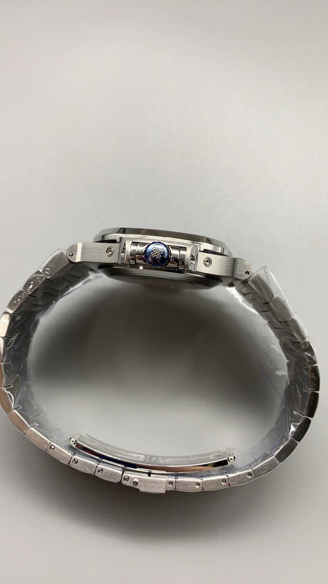 Patek Philippe Nautilus 5726 | 40.5MM | หน้าปัดสีเทาลายริ้ว | ฟังก์ชันปฏิทินประจำปี + Moonphase | กลไกอัตโนมัติ Cal.324