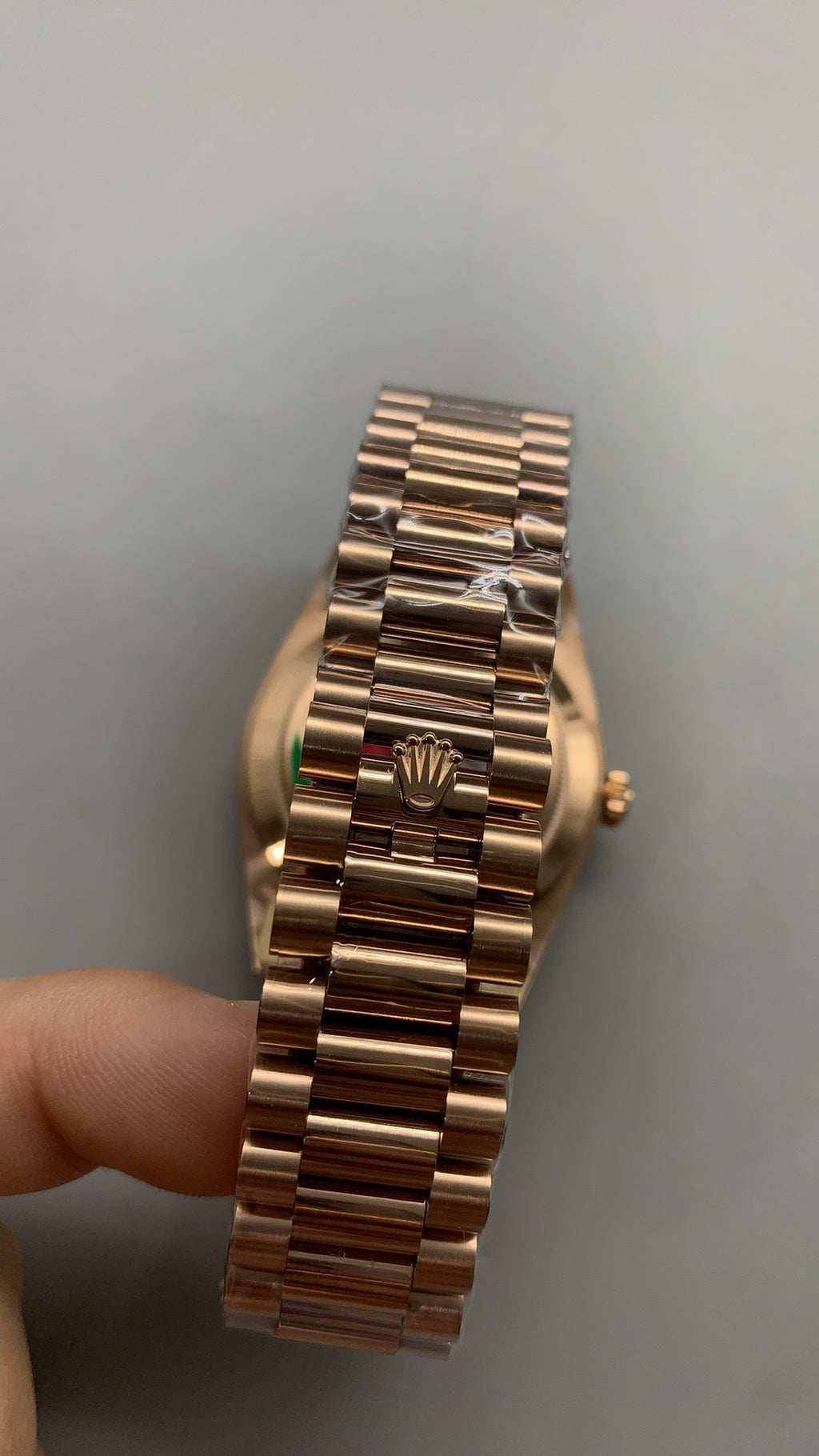 Rolex Day-Date 40MM | โชว์วันและวันที่ | กลไกอัตโนมัติ Cal.3255