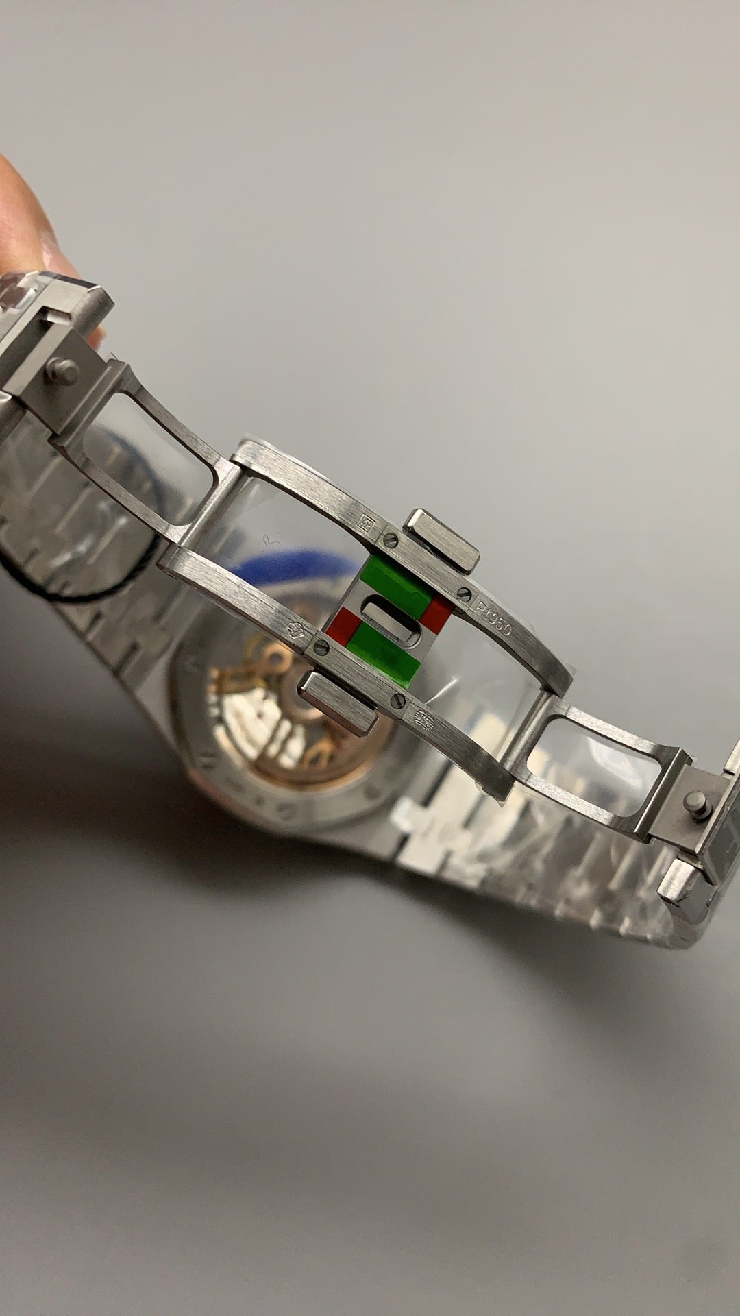 Audemars Piguet Royal Oak 16202ST | 39MM | ตัวเรือนสแตนเลสสตีล | หน้าปัดสีน้ำเงินด้าน (Matte Blue) | กลไกอัตโนมัติ Cal.7121