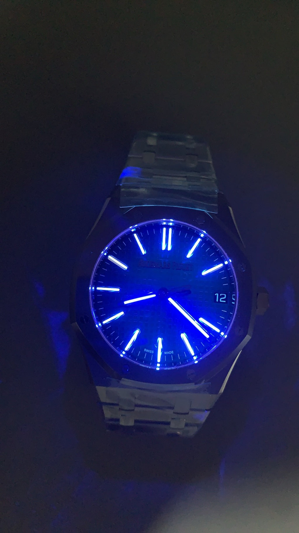 Audemars Piguet Royal Oak 15510ST | 41MM | ตัวเรือนสแตนเลสสตีล | หน้าปัดสีน้ำเงิน | กลไกอัตโนมัติ Cal.4302