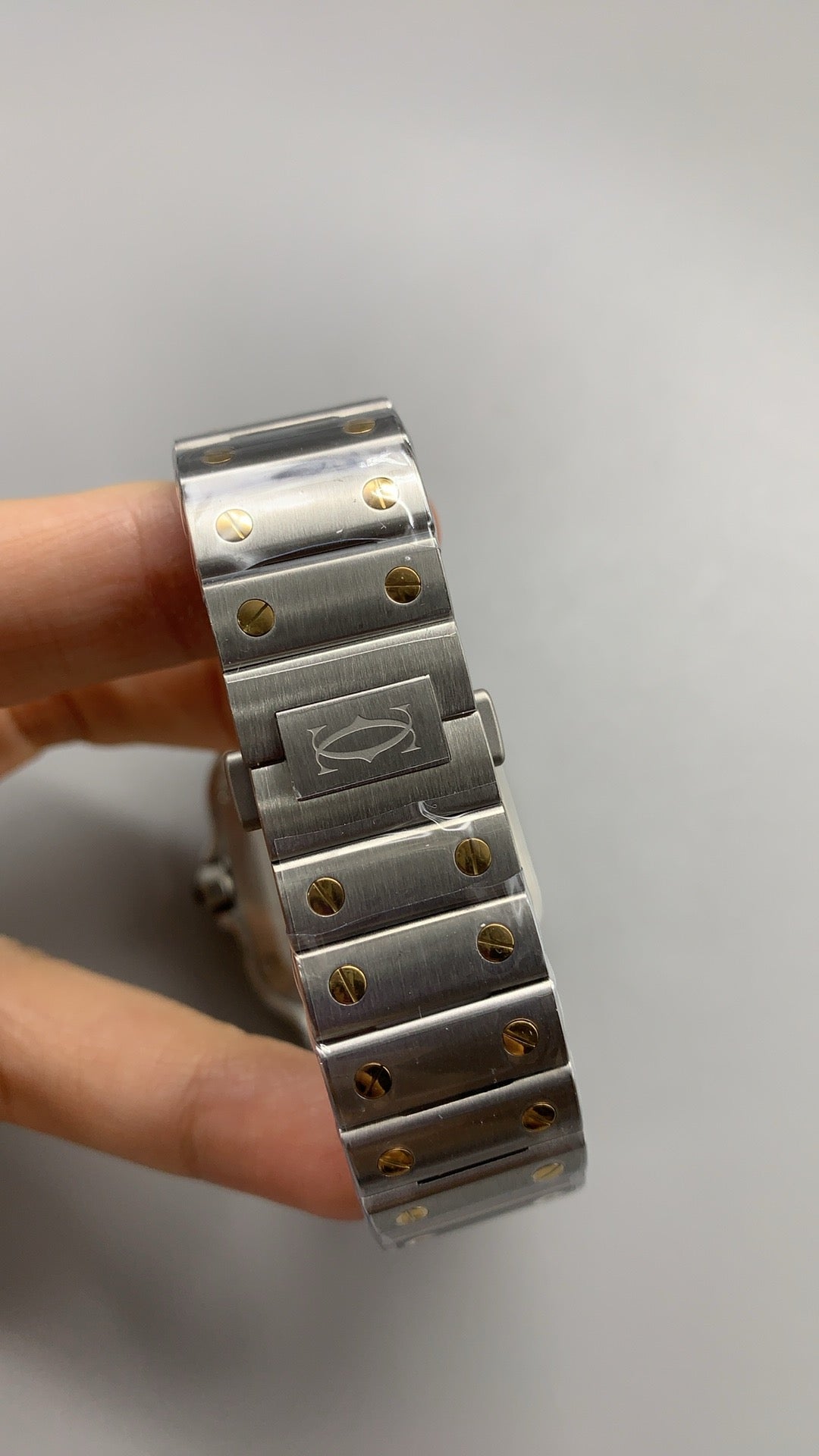 Cartier Santos de Cartier | ขนาด 35 มม. | ระบบอัตโนมัติ | ตัวเรือนสี่เหลี่ยม | สายหนัง / สายเหล็ก