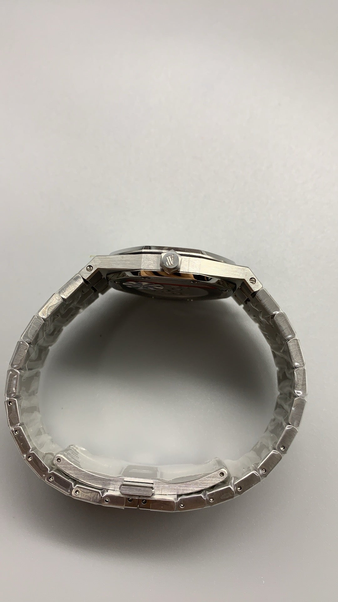 Audemars Piguet Royal Oak 33MM | ตัวเรือนสแตนเลสสตีล | หน้าปัดสีขาว | ระบบควอทซ์ (Quartz)