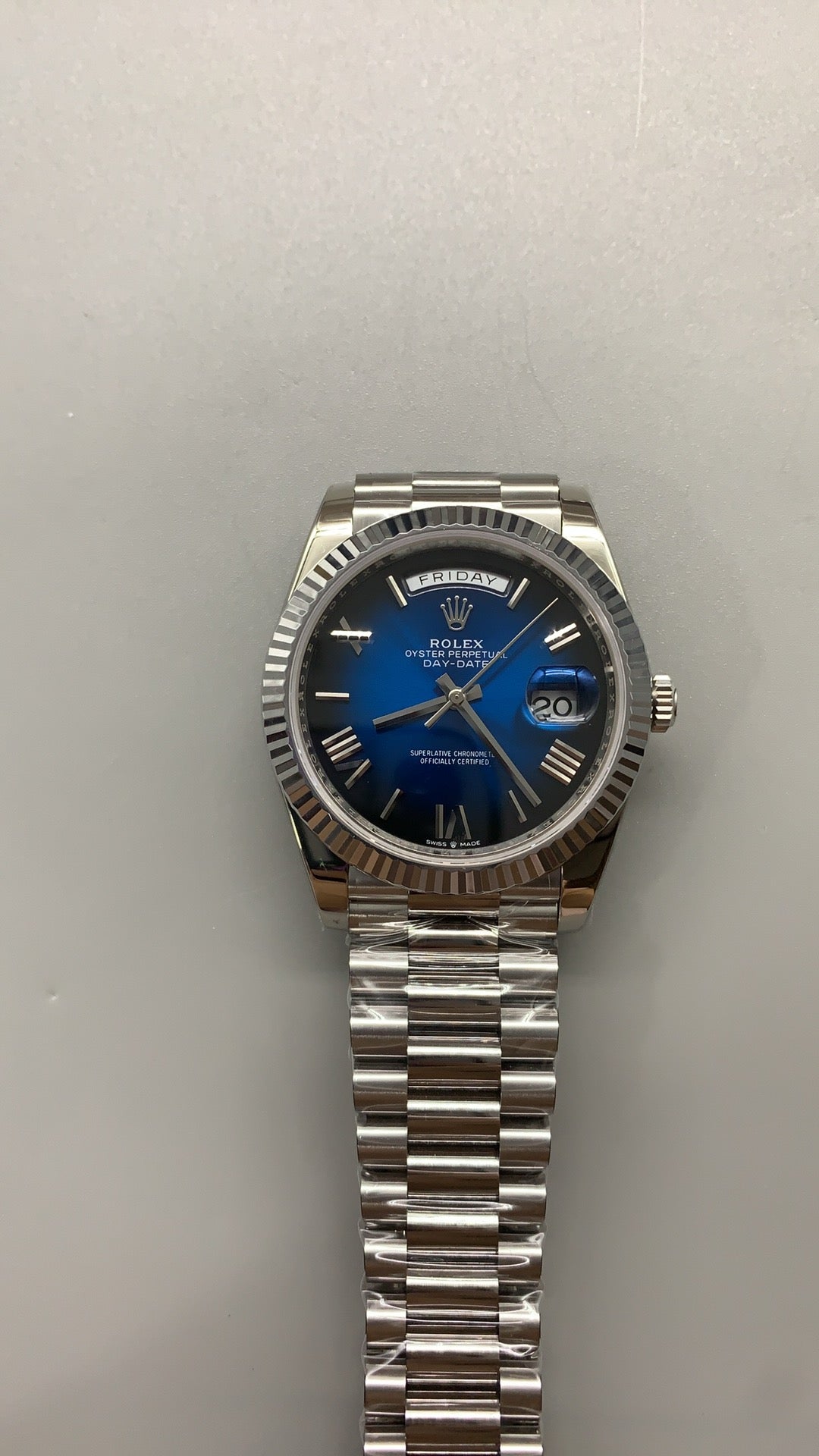 Rolex Day-Date 40MM | หน้าปัดฟูมสโมคบลู | กลไกอัตโนมัติ Cal.3255