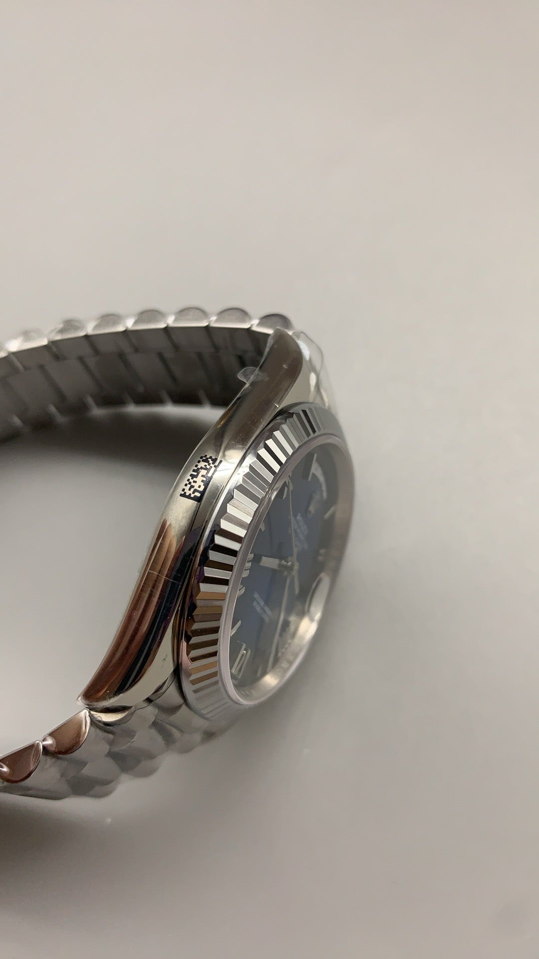 Rolex Day-Date 40MM | หน้าปัดฟูมสโมคบลู | กลไกอัตโนมัติ Cal.3255