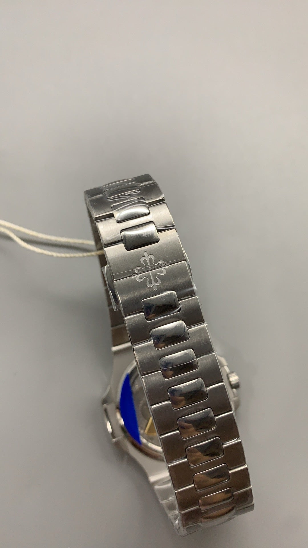 Patek Philippe Nautilus 5712 | 40MM | รุ่นใหม่! พร้อมบานพับสายแบบใหม่ | หน้าปัดสีน้ำเงินเทา | กลไกอัตโนมัติ Cal.240