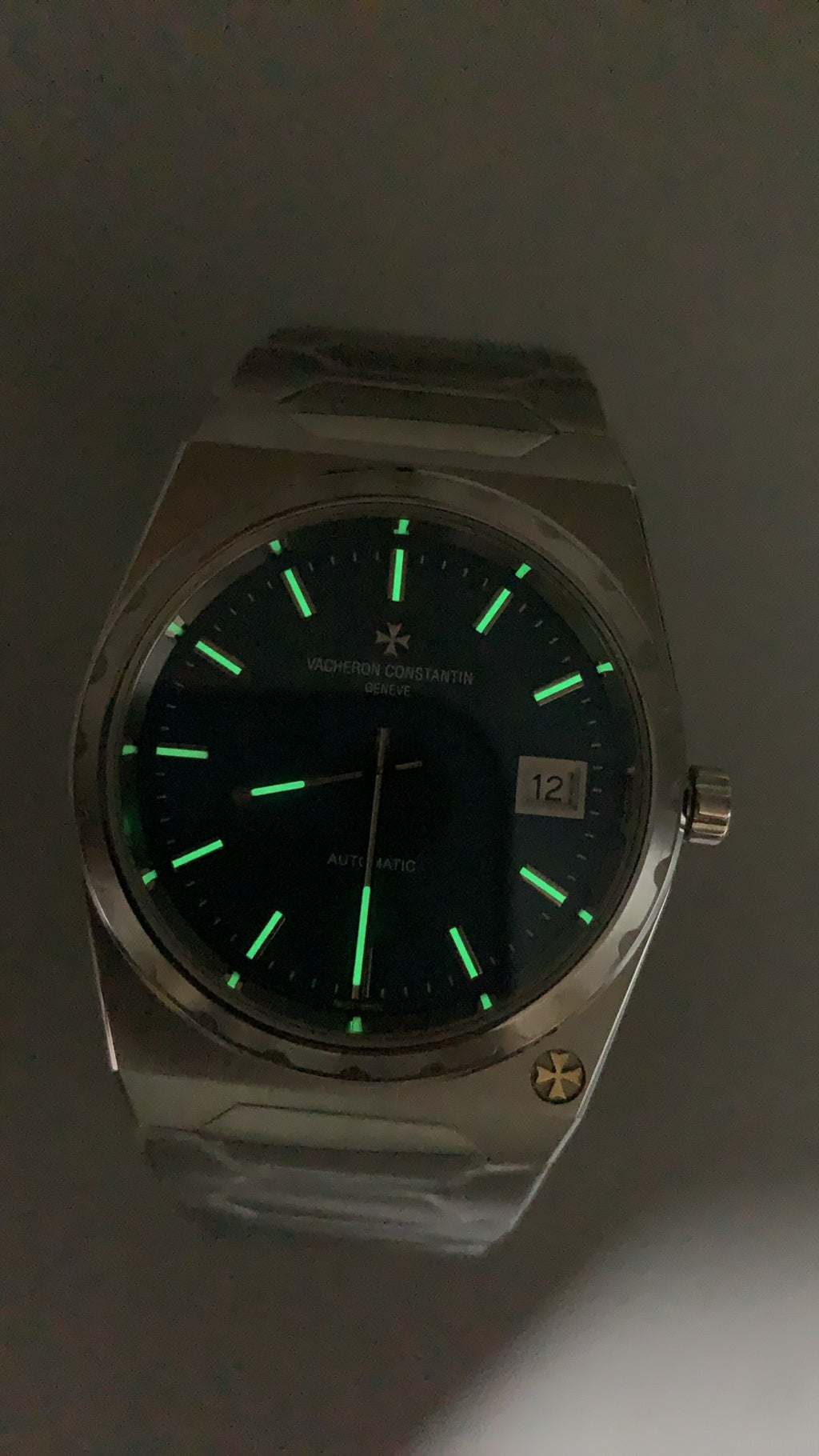 Vacheron Constantin Historiques 222 | 37MM | ตัวเรือนสแตนเลสสตีล/เคลือบสีโรสโกลด์ PVD | หน้าปัดสีทองแชมเปญ | กลไกอัตโนมัติ Cal.2455/2