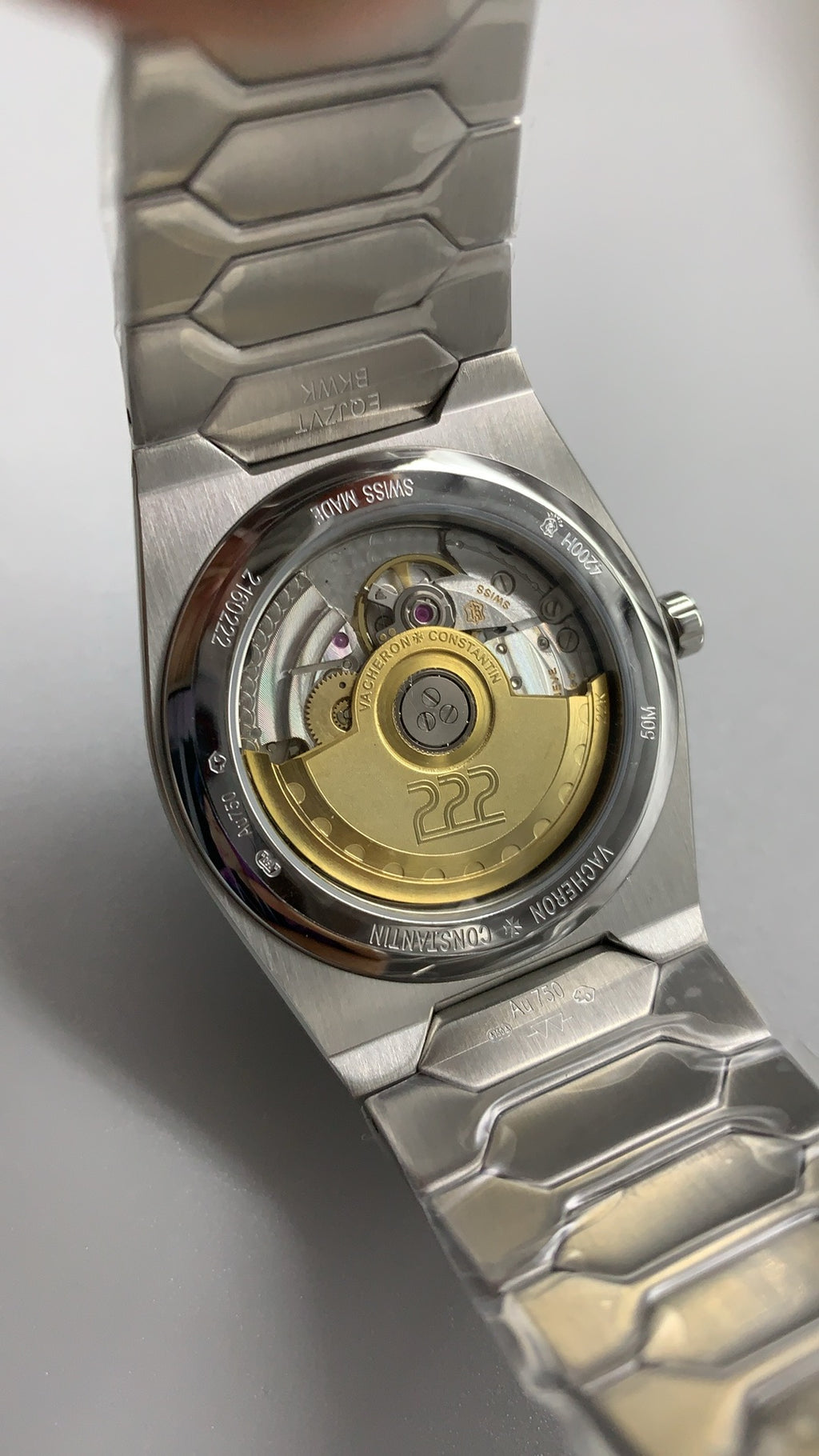 Vacheron Constantin Historiques 222 | 37MM | ตัวเรือนสแตนเลสสตีล/เคลือบสีโรสโกลด์ PVD | หน้าปัดสีทองแชมเปญ | กลไกอัตโนมัติ Cal.2455/2