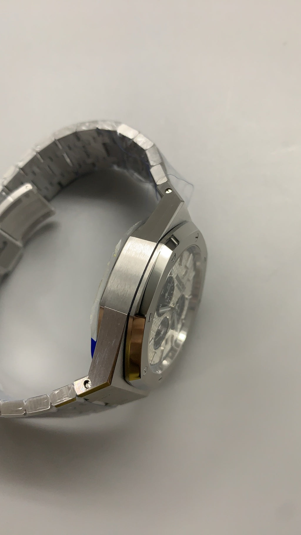 Audemars Piguet Royal Oak 26331ST | 41MM | ตัวเรือนสแตนเลสสตีล | หน้าปัดสีน้ำเงิน | จับเวลา Chronograph | กลไกอัตโนมัติ Cal.2385