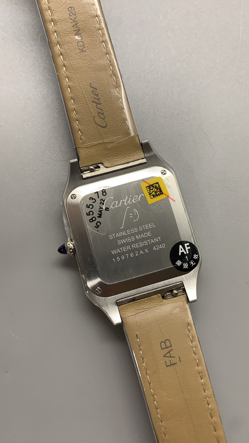 Cartier Tank Louis Dumont | ขนาดกลาง 43×31 มม. | สายหนัง | อัตโนมัติ