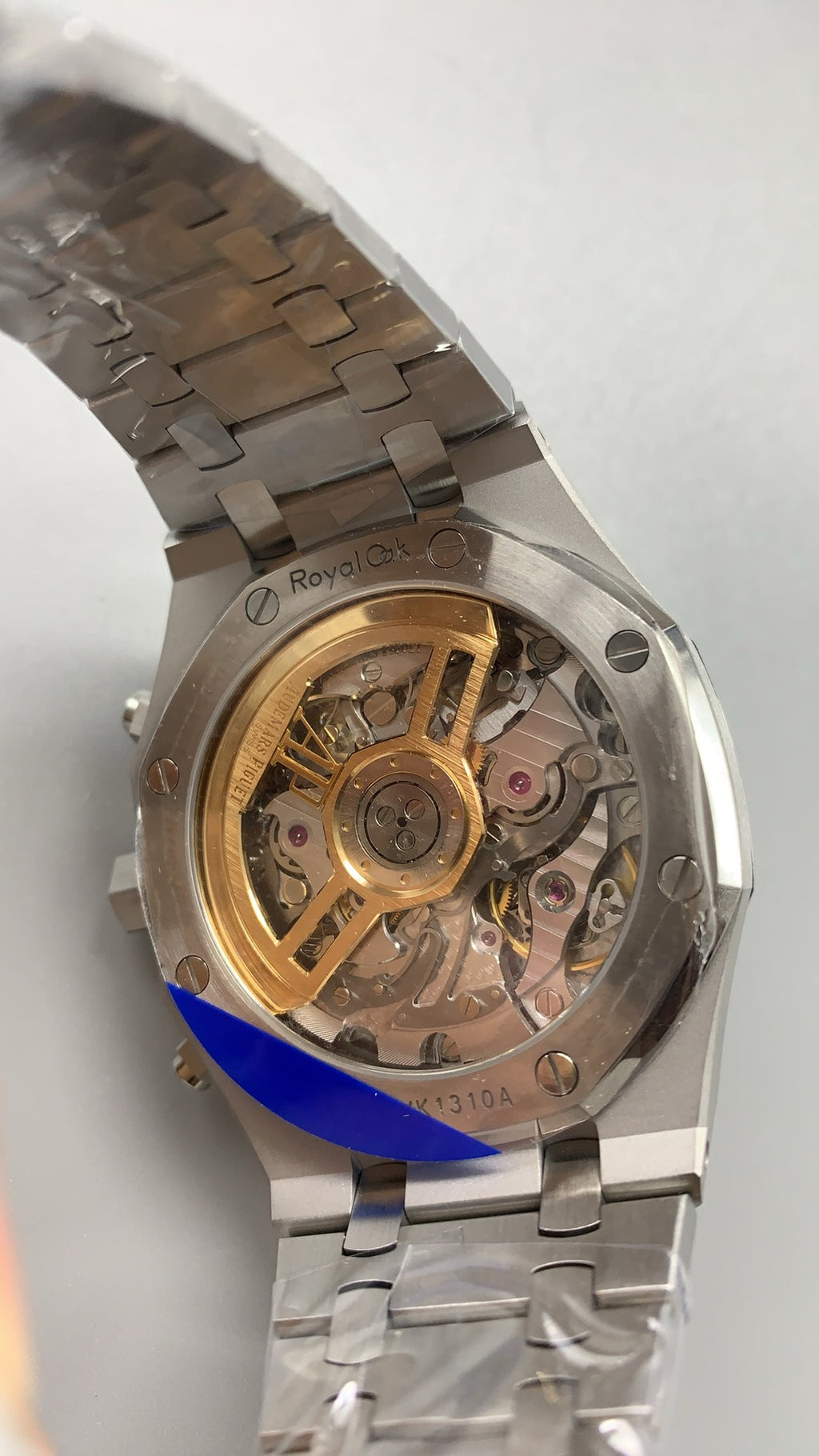 Audemars Piguet Royal Oak 26240ST | 41MM | ตัวเรือนสแตนเลสสตีล | หน้าปัดไล่เฉดสีน้ำเงิน | จับเวลา Chronograph | กลไกอัตโนมัติ Cal.4401