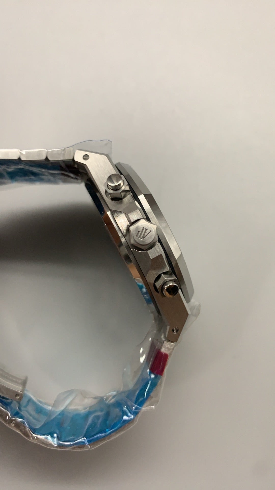 Audemars Piguet Royal Oak 26240ST | 41MM | ตัวเรือนสแตนเลสสตีล | หน้าปัดสีขาว | จับเวลา Chronograph | กลไกอัตโนมัติ Cal.4401