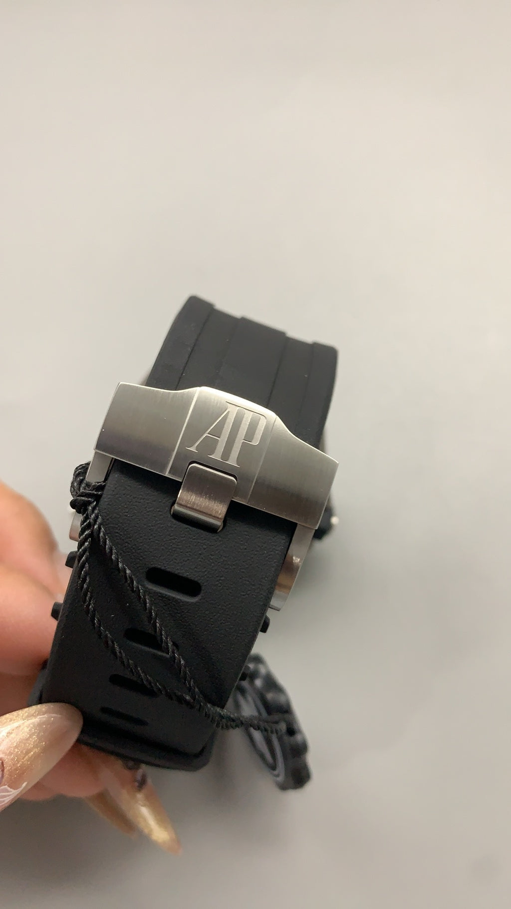 Audemars Piguet Royal Oak 15730ST | 41MM | ตัวเรือนสแตนเลสสตีล | หน้าปัดไล่เฉดสีรุ้ง (Mystery Dial) | กลไกอัตโนมัติ Cal.4302