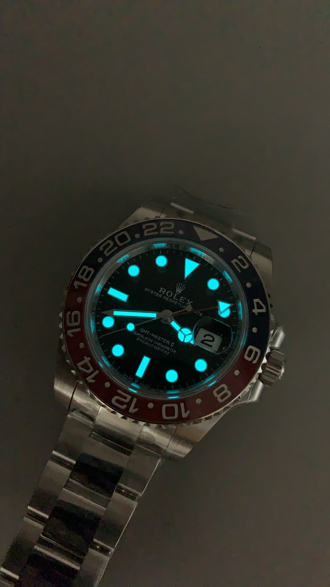Rolex GMT-Master II 40MM | ขอบเซรามิกสีแดง-ดำ (โค้ก) | กลไกอัตโนมัติ Cal.3285