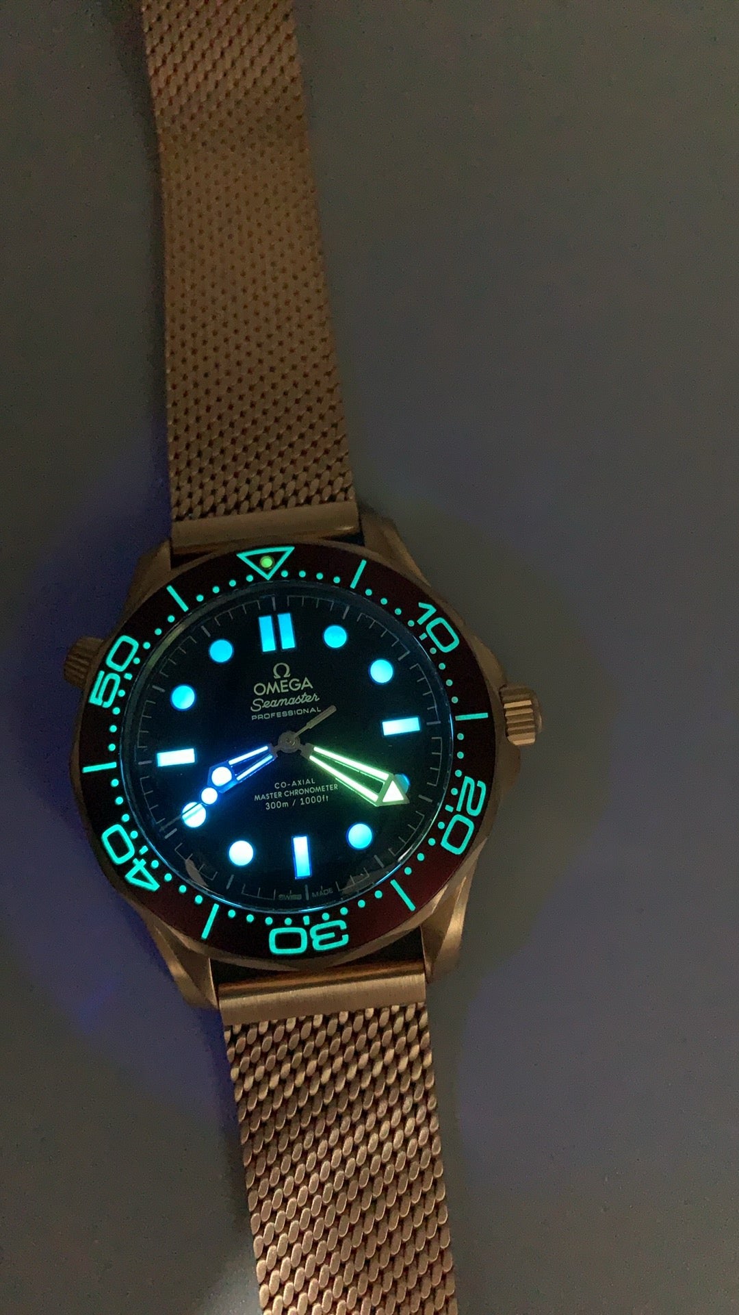 Omega Seamaster Diver 300M 007 Edition 42MM | กลไกอัตโนมัติ Co-Axial Master Chronometer