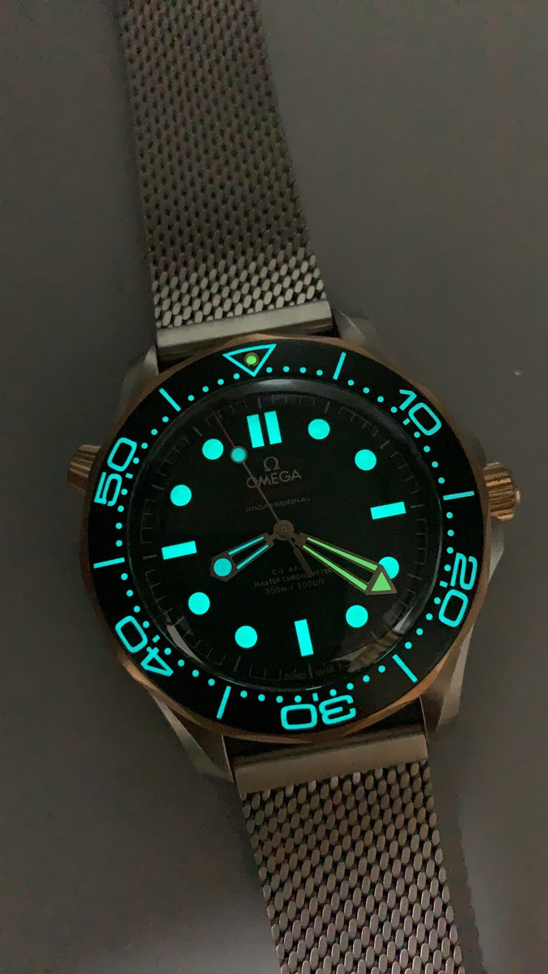 Omega Seamaster Diver 300M 007 Edition 42MM | กลไกอัตโนมัติ Co-Axial Master Chronometer