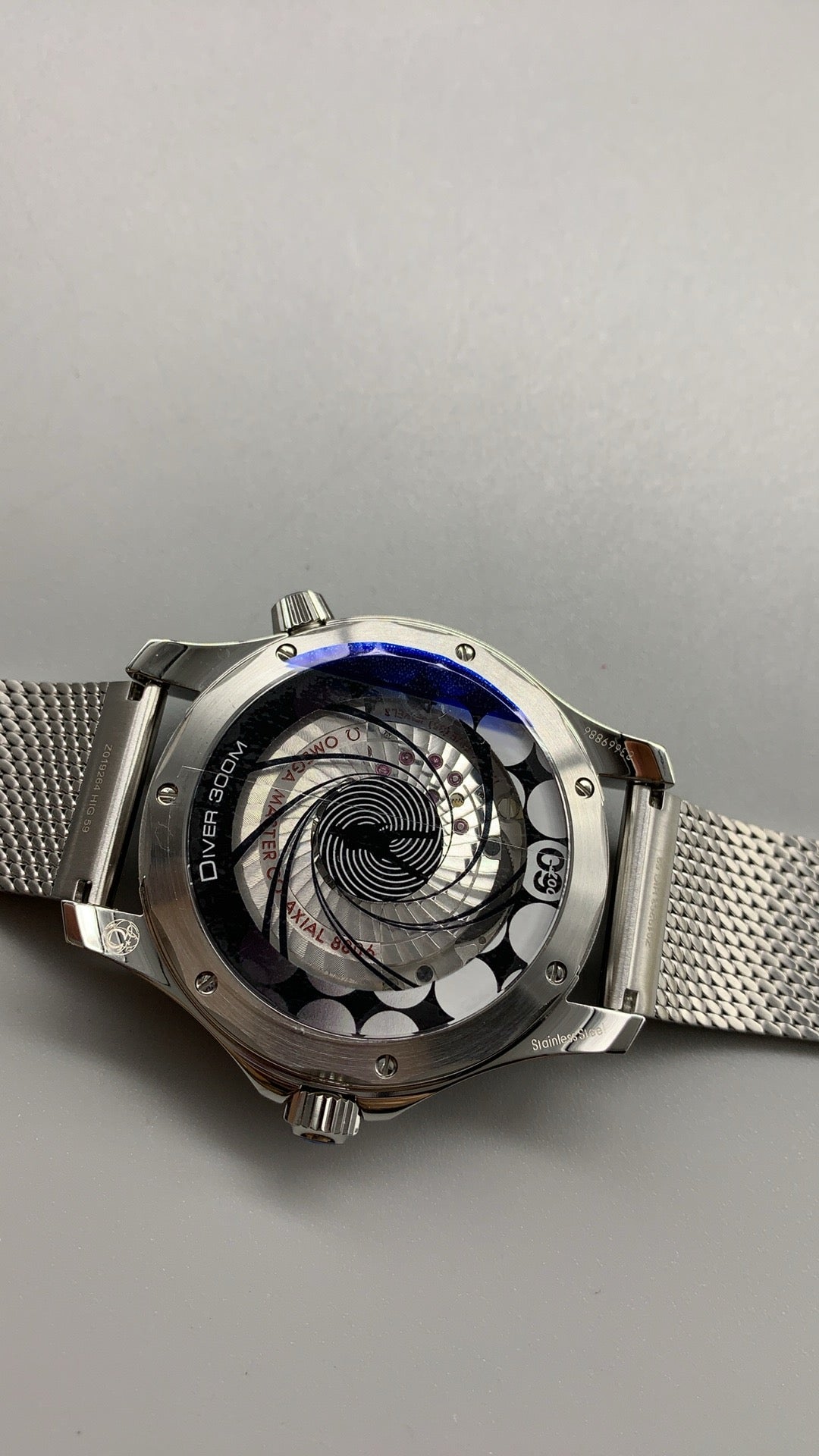 Omega Seamaster Diver 300M 007 Edition 42MM | กลไกอัตโนมัติ Co-Axial Master Chronometer