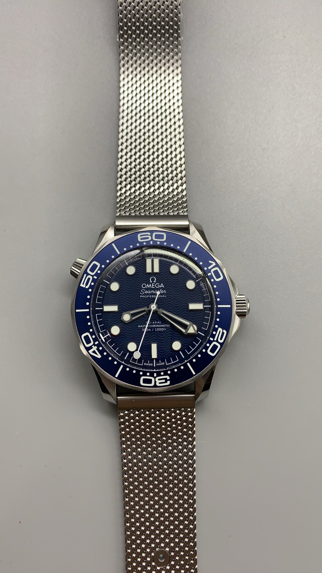 Omega Seamaster Diver 300M 007 Edition 42MM | กลไกอัตโนมัติ Co-Axial Master Chronometer