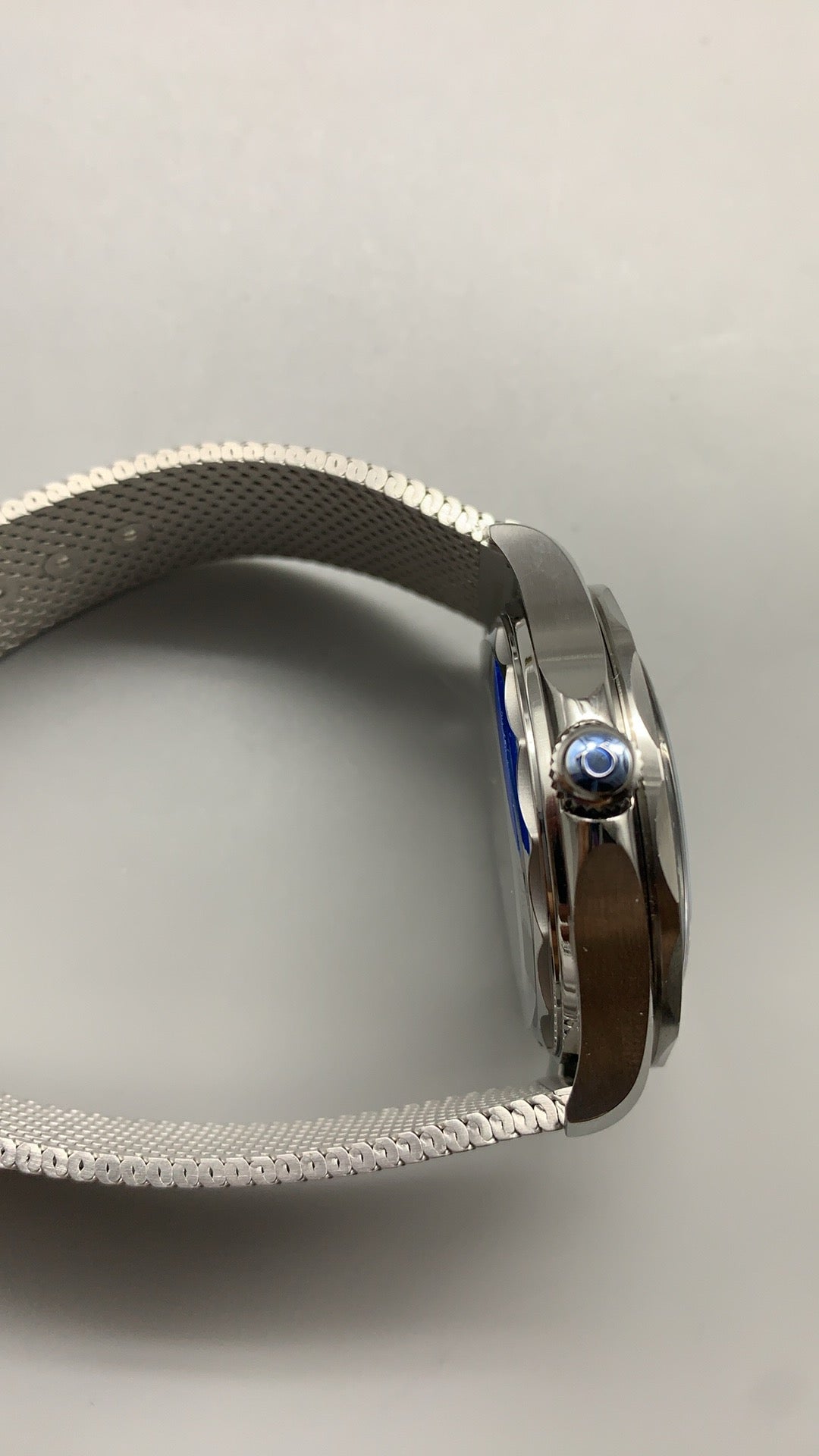 Omega Seamaster Diver 300M 007 Edition 42MM | หน้าปัดสีดำ | กลไกอัตโนมัติ Co-Axial Master Chronometer