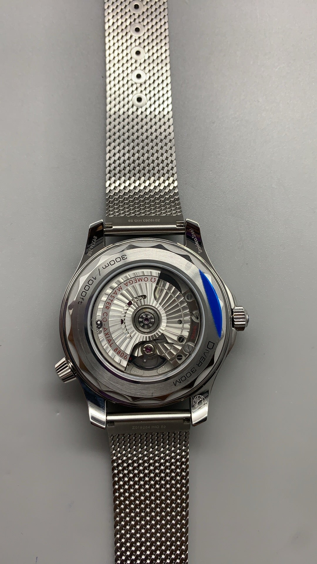 Omega Seamaster Diver 300M 007 Edition 42MM | หน้าปัดสีดำ | กลไกอัตโนมัติ Co-Axial Master Chronometer